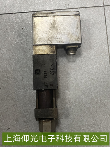 �¸��ŷ���ѹ�������쳣����ά�޷���