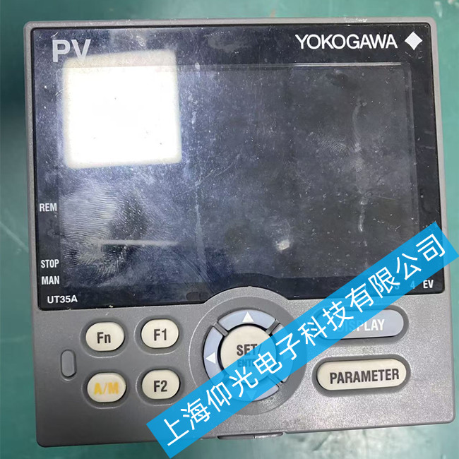 ����¿���ά��UT35A-001-11-00����ʾ����ά�޽������