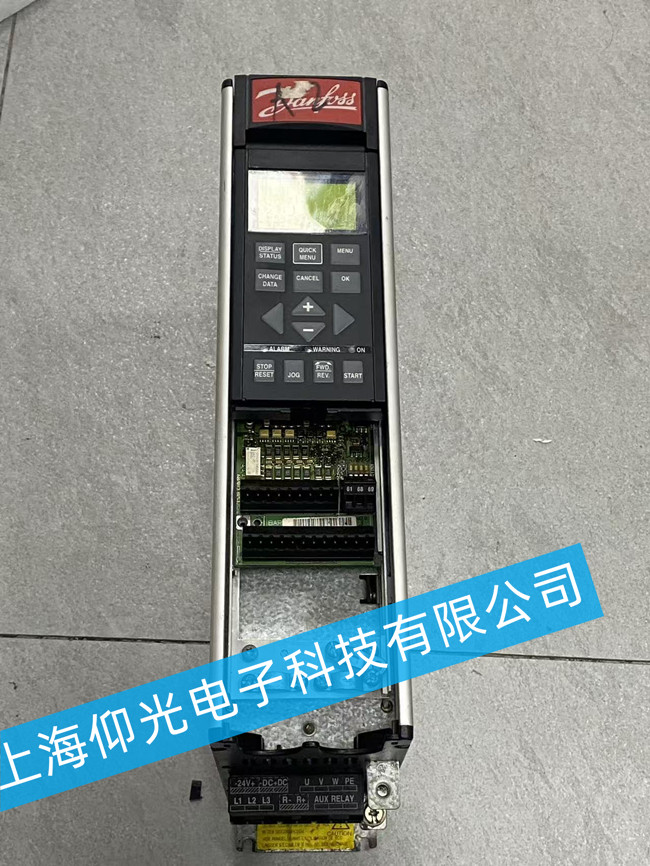 ����˹��Danfoss��VLT ϵ�б�Ƶ��ά�޷���