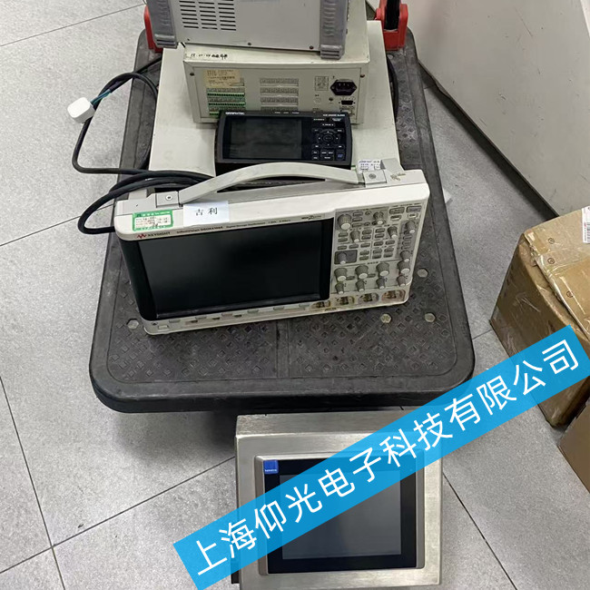 �ǵ�ʾ����ά��DS0X4104A�����޷�Ӧ����ά�޷���
